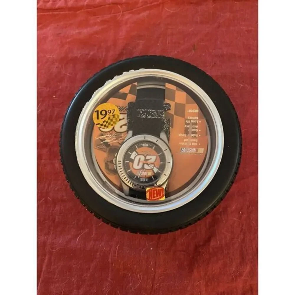Tony Stewart #20 NASCAR Joe Gibbs Racing Home Depot‎ Wristwatch New In Case